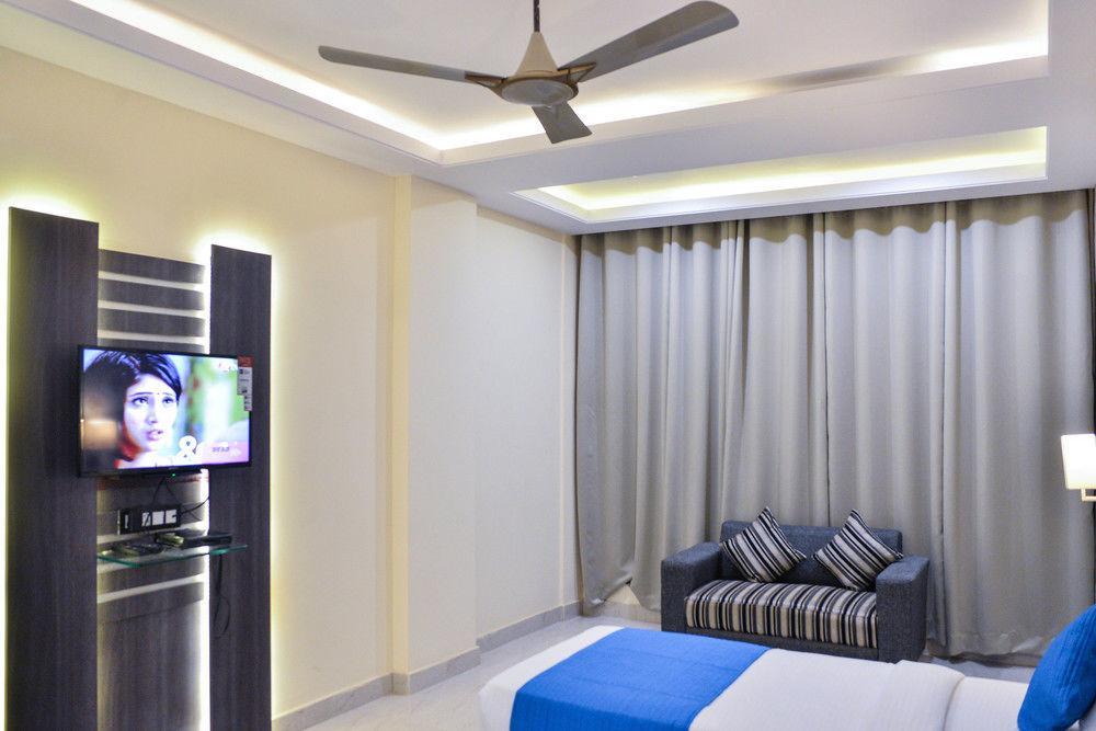 Puja Residency Hotel Varanasi Eksteriør billede